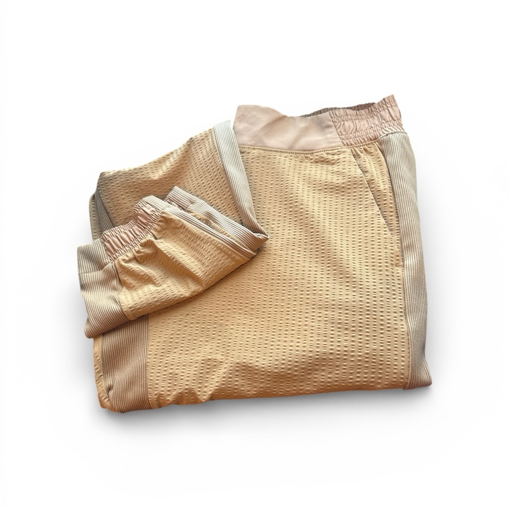 ATHLETA *NWOT* Brooklyn Joggers 2 Tuscan Gold Textured - Picture 5 of 6